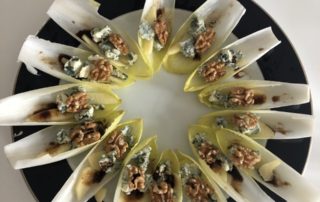 endives, pommes, roquefort noix